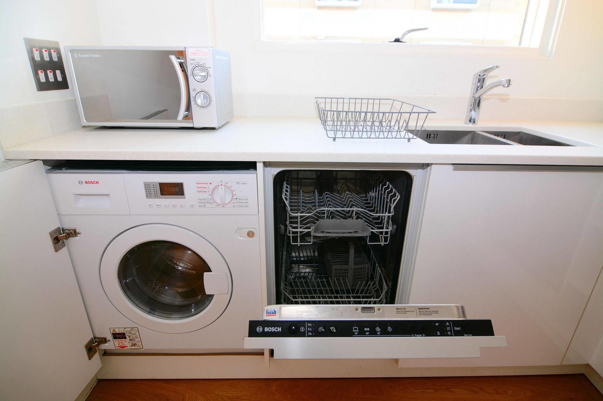 לונדון Apartment Wharf - Cambridge Av מראה חיצוני תמונה