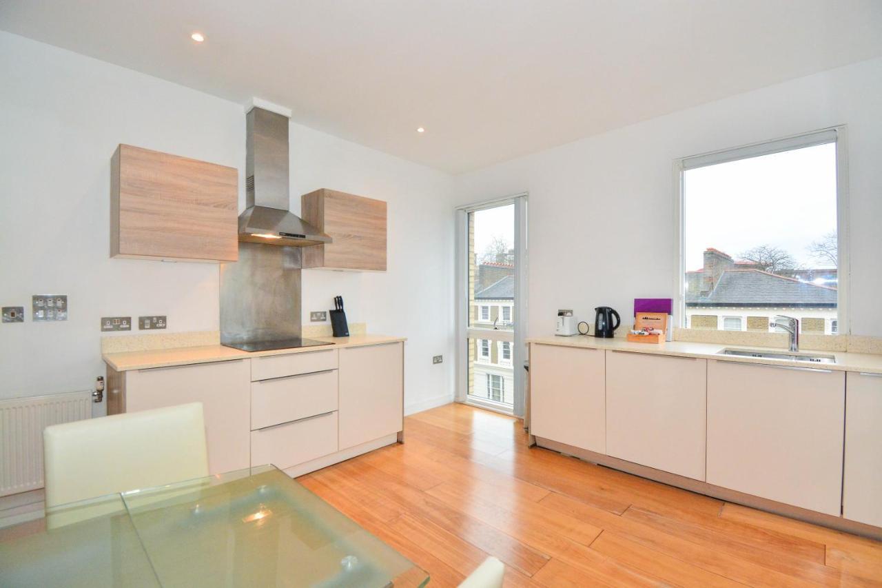 לונדון Apartment Wharf - Cambridge Av מראה חיצוני תמונה